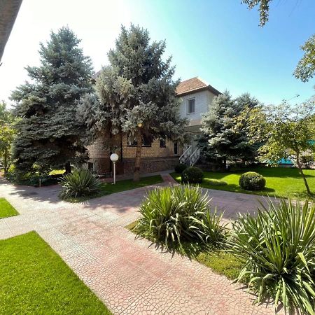 Гостевой Дом Шумкар Азия Guest House Shumkar Asia 비슈케크 외부 사진
