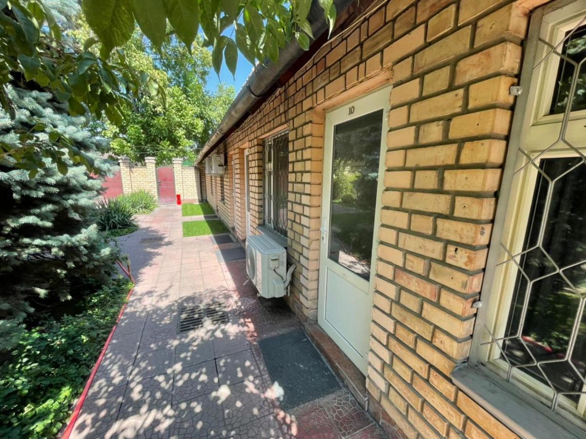 Гостевой Дом Шумкар Азия Guest House Shumkar Asia 비슈케크 외부 사진