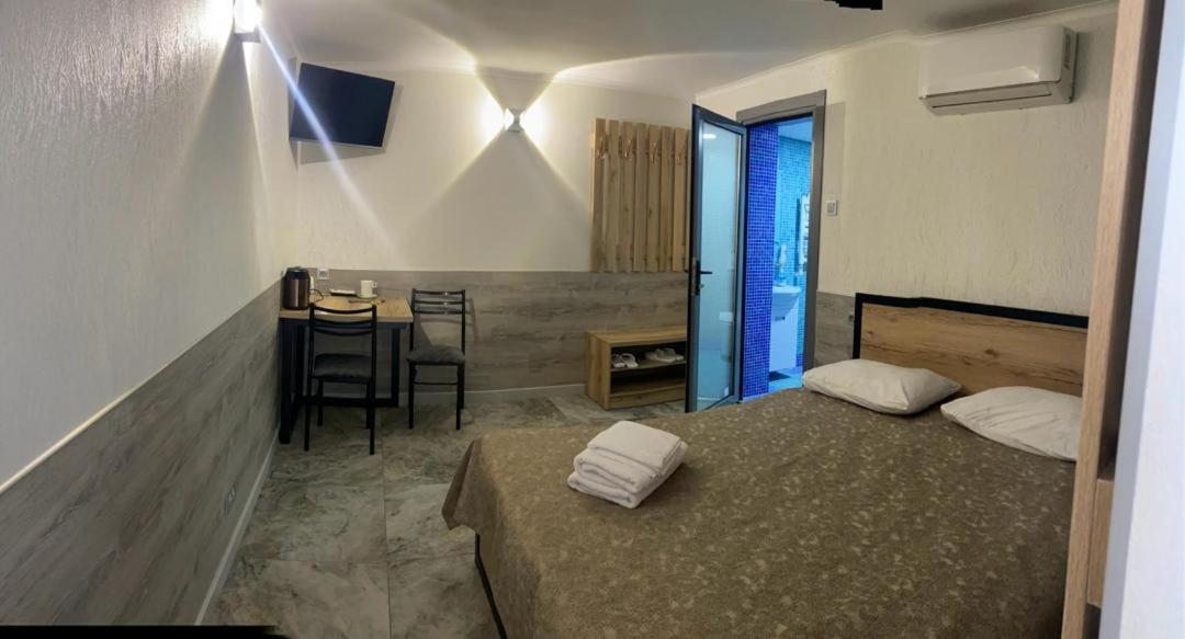 Гостевой Дом Шумкар Азия Guest House Shumkar Asia 비슈케크 외부 사진