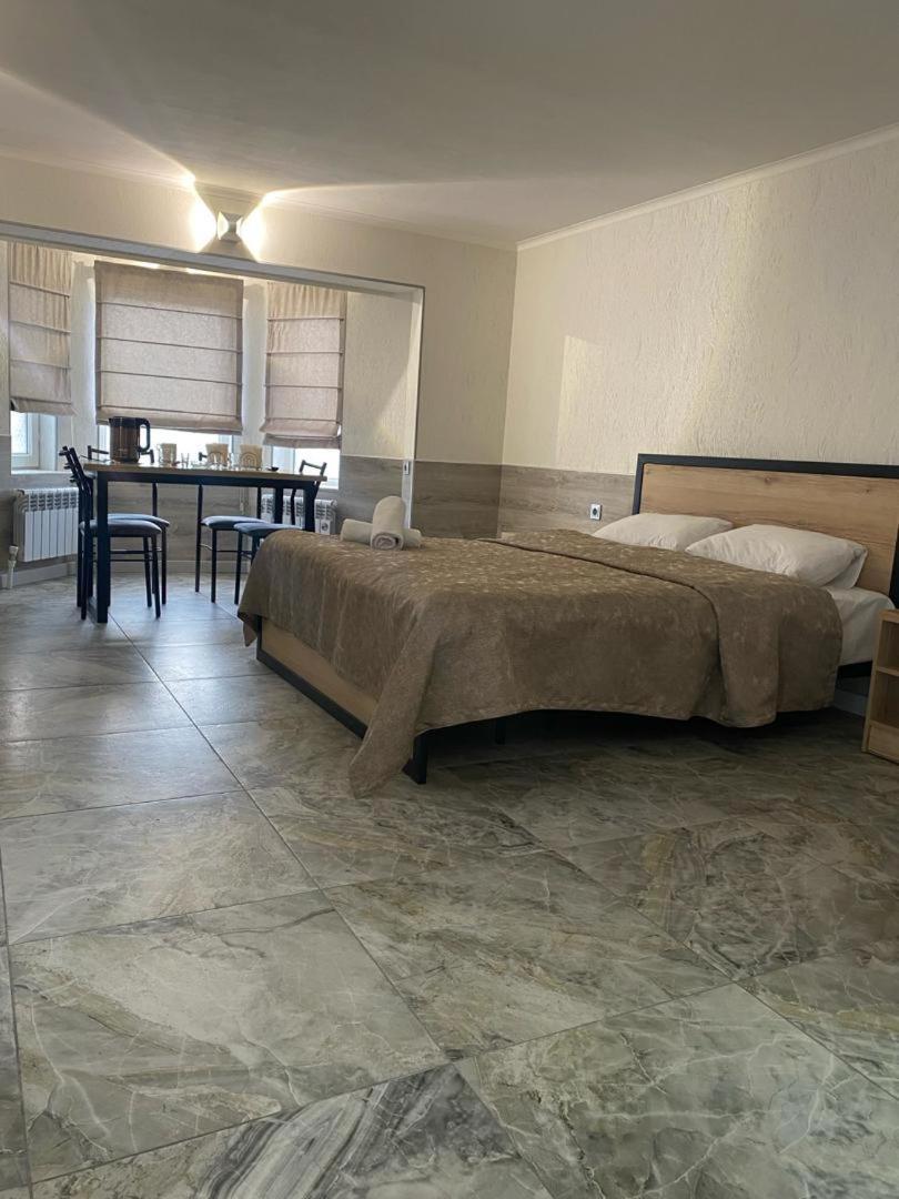 Гостевой Дом Шумкар Азия Guest House Shumkar Asia 비슈케크 외부 사진