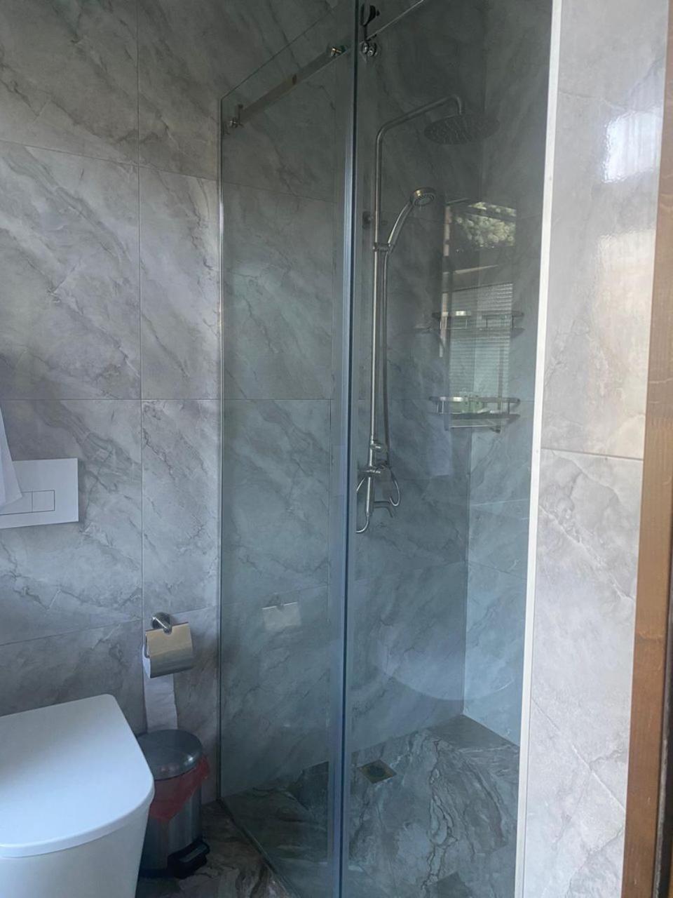 Гостевой Дом Шумкар Азия Guest House Shumkar Asia 비슈케크 외부 사진
